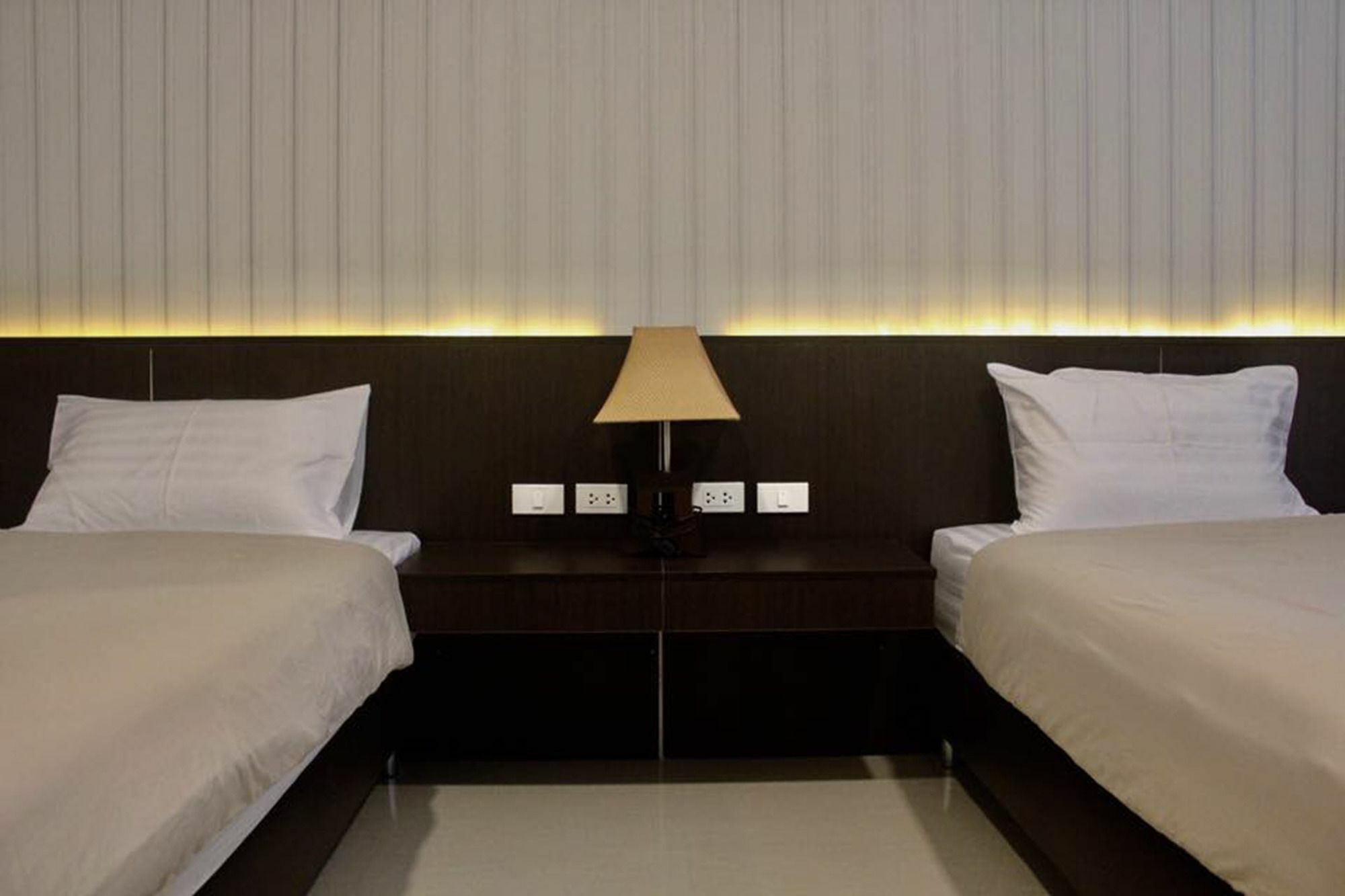 Hotel Trimm Chanthaburi Esterno foto