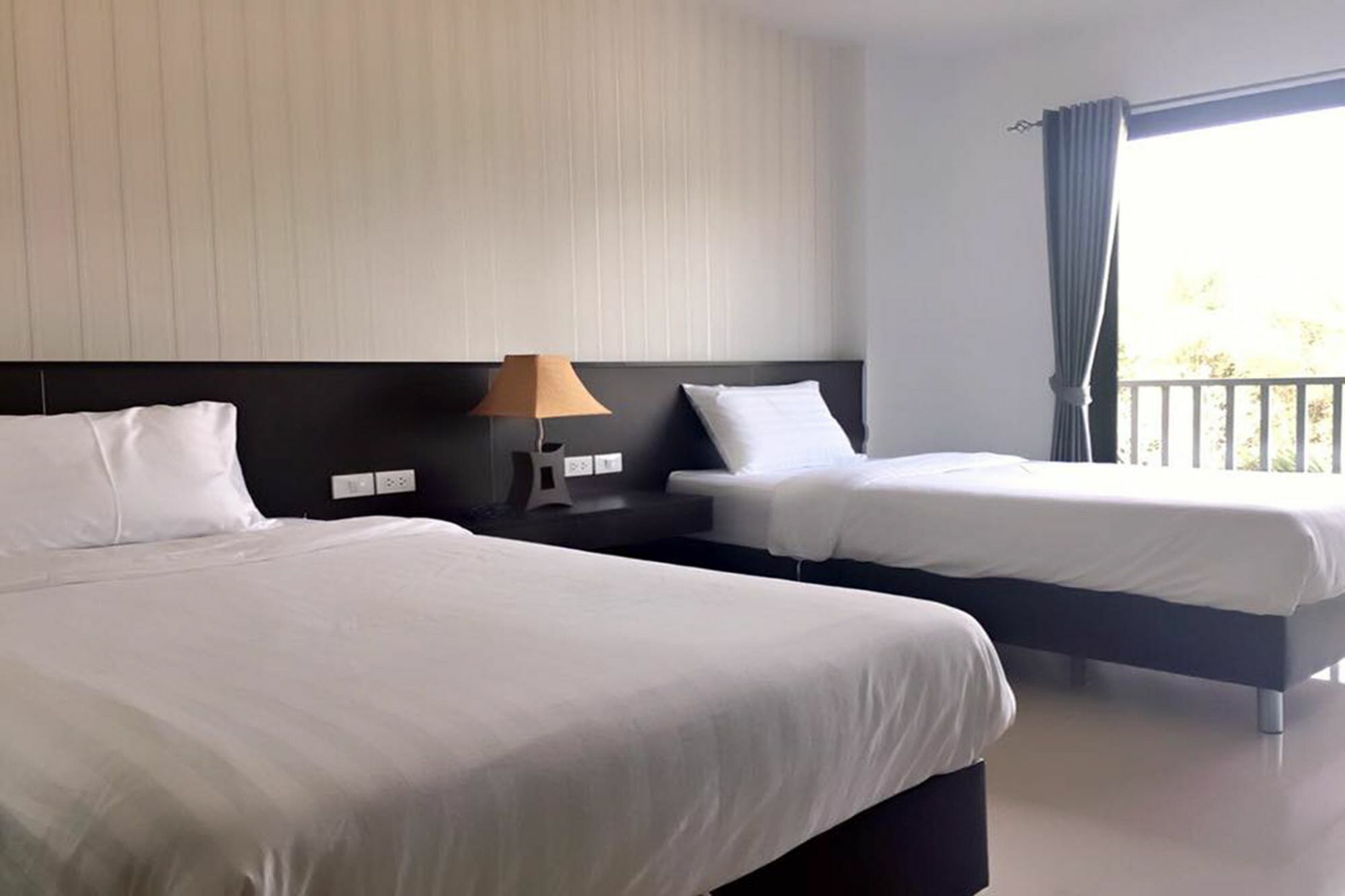 Hotel Trimm Chanthaburi Esterno foto