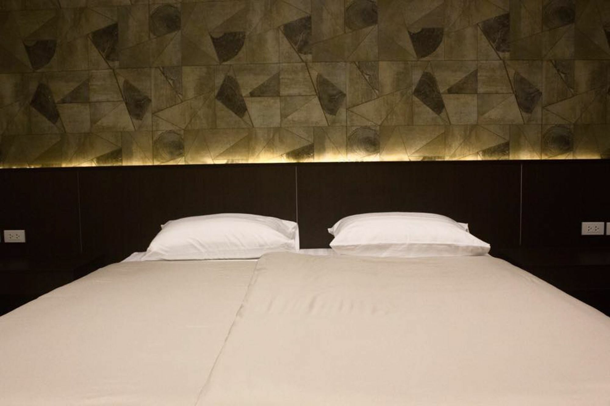 Hotel Trimm Chanthaburi Esterno foto