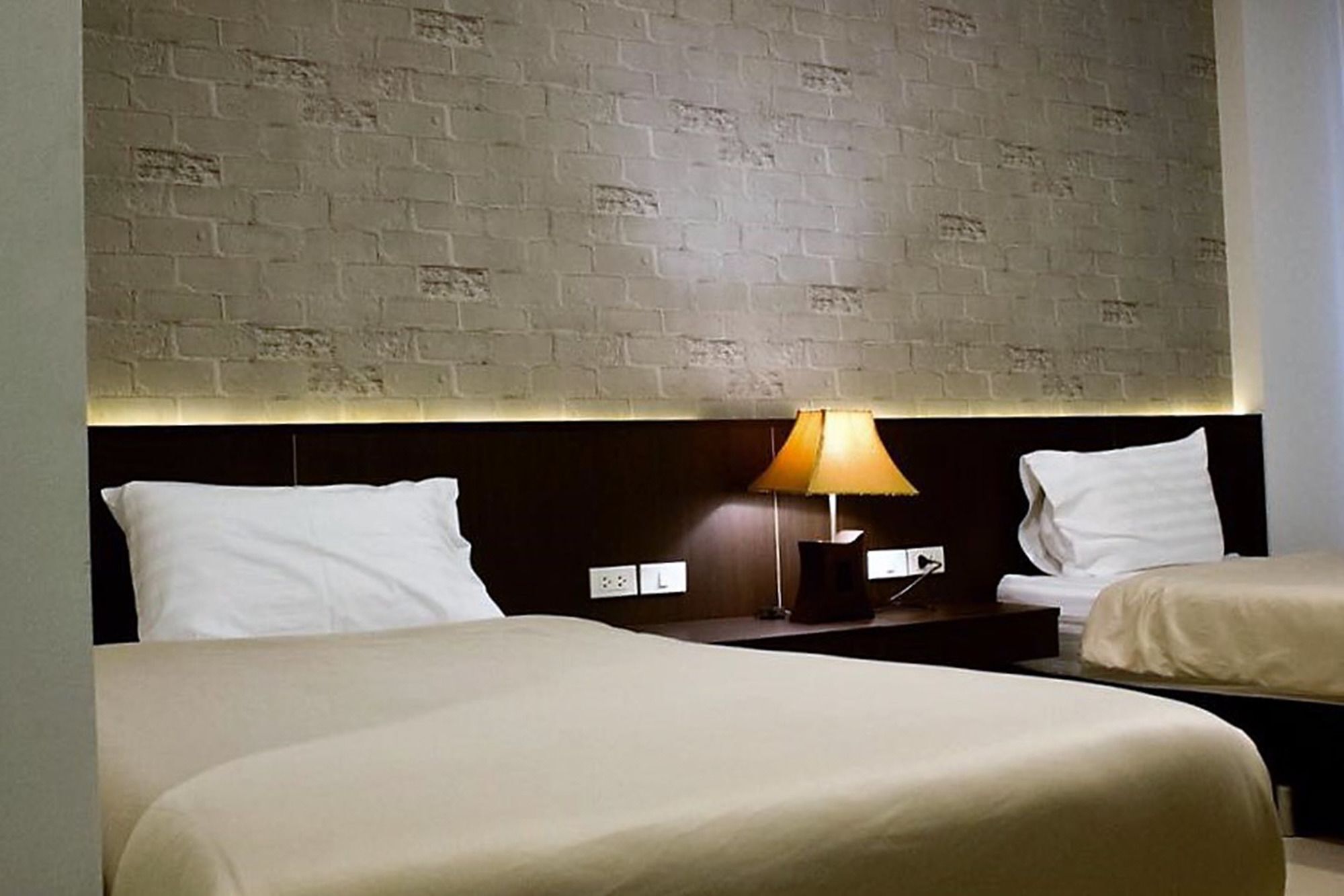 Hotel Trimm Chanthaburi Esterno foto